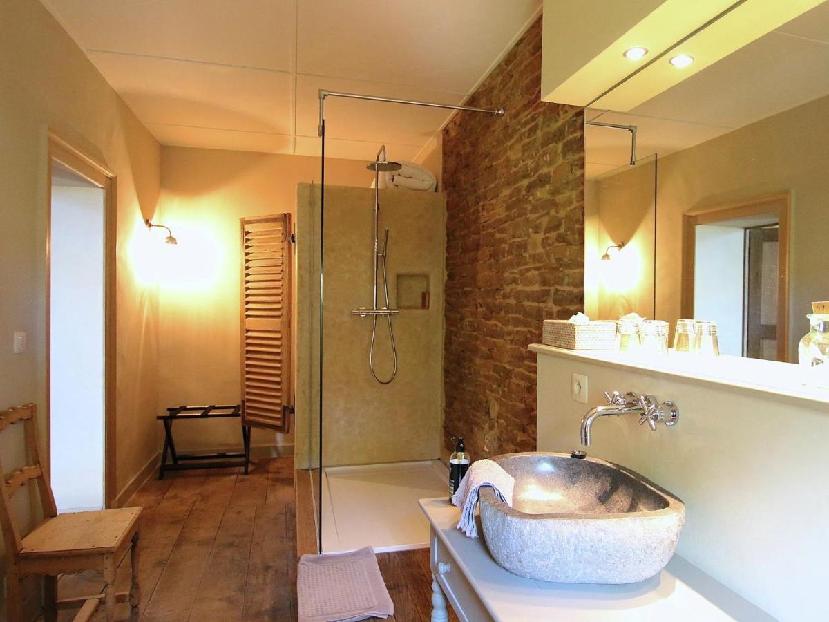 Unique Holiday Home In Virton With Jacuzzi Latour Экстерьер фото